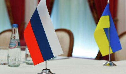 Раньше, чем ожидалось: делегация из РФ вылетает на встречу с переговорщиками с Украины