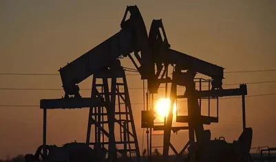 Цены на нефть стремительно падают из-за пошлин США