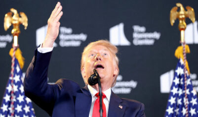 «Он не мог просто так их послать». Что Трамп пообещал союзникам перед встречей с Путиным