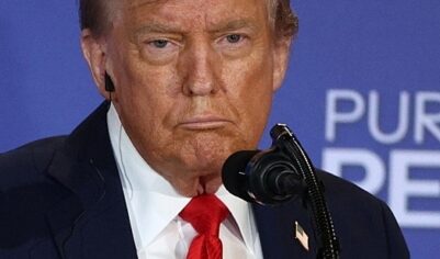 Дональд Трамп оценил прогноз о доходах США после введённых пошлин