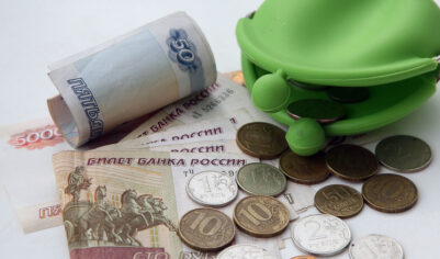 Омбудсмен Медведев: должникам по кредитам после всех изъятий оставляют прожиточный минимум