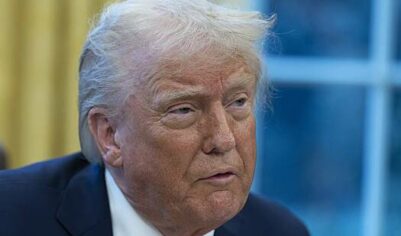 Трамп отложил введение новых пошлин против Китая на 90 дней