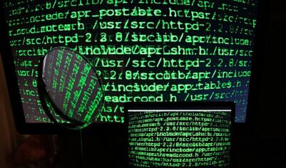 Станислав Кузнецов рассказал об отражении кибератак Сбером