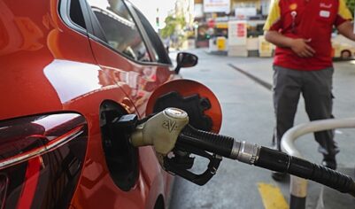 В ФАС подтвердили планы повысить минимальный объем продаж бензина