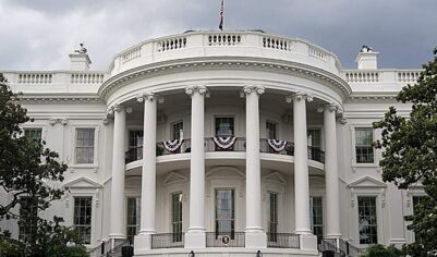 Дефицит бюджета США вырос несмотря на повышение доходов от тарифов