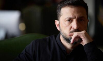 «Нужно заканчивать этот конфликт»: Зеленский пожаловался на проведение 30 ничего не значащих переговоров