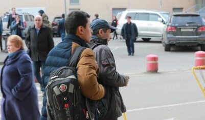 «Россия – не проходной двор! Массовый въезд мигрантов нужно прекратить»: депутат