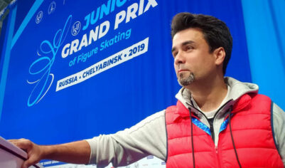 «Поезд протащил несколько метров»: в Москве простились со знаменитым комментатором Гришиным