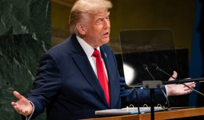 США ужесточили визовую политику, но Трамп пригласил всех на ЧМ-2026 по футболу и ОИ-2028