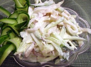 Салат из кальмаров и свежих огурцов вкусный рецепт с фото пошагово и видео