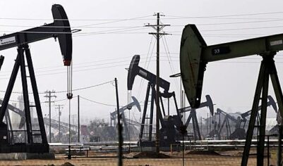 У США стало меньше нефти