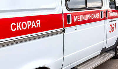 В Петербурге женщина избила фельдшера скорой и сбежала