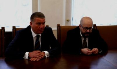 Друг Чубайса владел всей коммуналкой Урала, а деньги выводил за рубеж: РБК