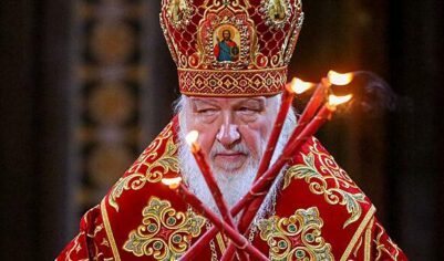 Патриарх Кирилл призвал не превращать проповедь в стендап