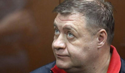 Обвиняемый в хищении 1 млрд экс-замгубернатора Курской области Дедов расплакался в суде (ВИДЕО)