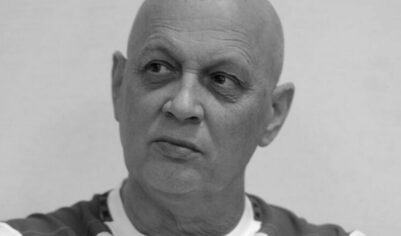Умер известный писатель-фантаст Василий Головачев
