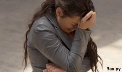 Маргарита Симоньян упала на колени перед гробом Тиграна Кеосаяна (видео)