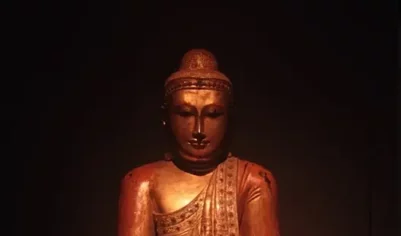 В Россию впервые доставили реликвии Будды