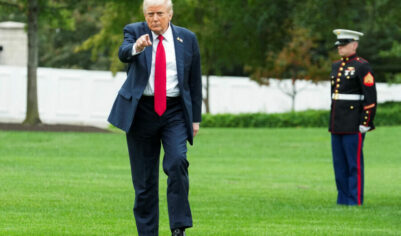 «Она нам слегка угрожала»: Трамп объяснил, зачем отправил к берегам России атомные подлодки