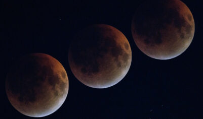 Гороскоп на 12 октября 2025 года