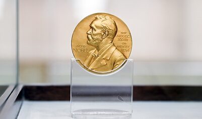 Премия по экономике памяти Нобеля присуждена за исследования роста