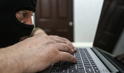 Россиян предупредили о новой схеме обмана с 13-й зарплатой