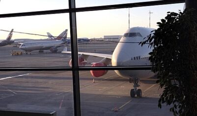 Освобожденная из рабства в Мьянме россиянка прибыла в Москву