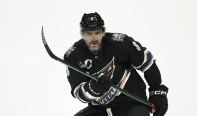 Александр Овечкин впервые в сезоне сыграл за «Вашингтон», но проиграл