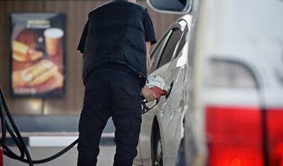 В правительстве России объяснили проблемы с бензином