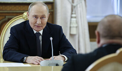 Ушаков допустил возможность контактов Путина и Алиева в Душанбе 8-10 октября