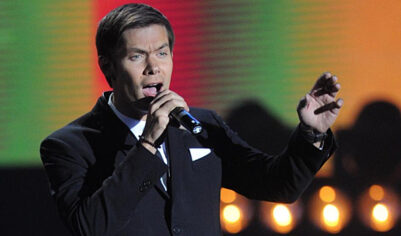 Певец Cтас Пьеха признался, что дрался в хоровом училище