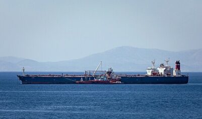 Индийские НПЗ рассматривают продолжение закупок российской нефти со скидкой