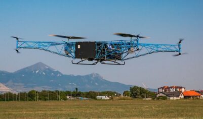 Создан первый «летающий трактор»