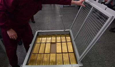 Рекордная стоимость золота приблизилась к новой важной отметке