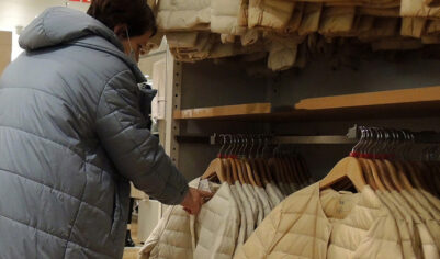 Эксперт рассказала, как уже подорожала зимняя одежда