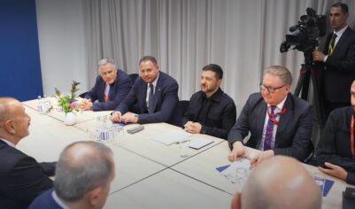 Язык как оружие: Зеленский и Алиев отказались от русского на переговорах в Копенгагене