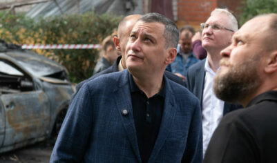 «Растет число жертв». ВСУ атаковали ТЦ в Курской области