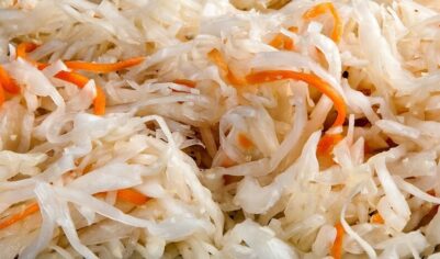 Квашеная капуста получится в разы вкуснее, если добавить необычный ингредиент