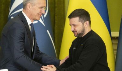 «Он умолял меня»: экс-генсек НАТО рассказал, как отказал Зеленскому в поддержке в 2022 году