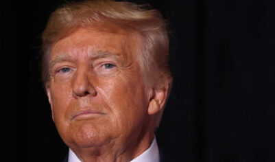 WSJ: Трамп выбирал из трех вариантов санкций против РФ