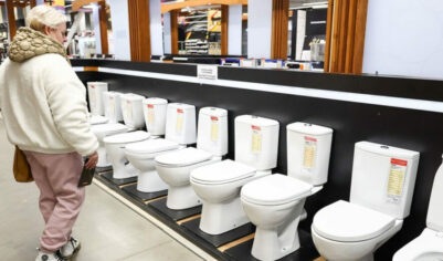 «Потужный удар»: в России высмеяли запрет ЕС на поставки унитазов
