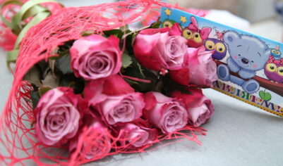 Даже из лучших побуждений: названы самые неудачные новогодние подарки для близких