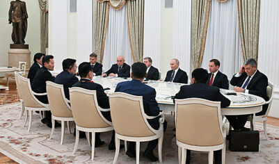 Путин встретился с премьером Монголии Гомбожавын Занданшатаром