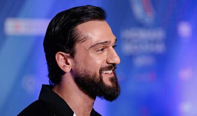 Раскрыт заработок певца JONY за концерт