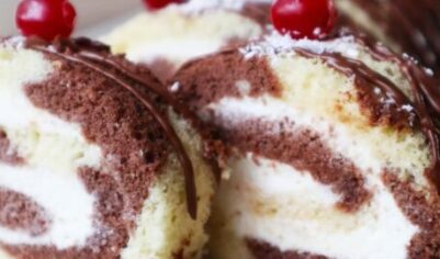 Потрясающий бисквитный рулет с воздушным кремом вкусный рецепт с фото пошагово и видео