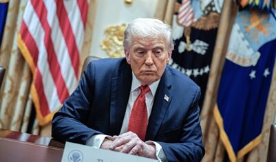 Bloomberg: малоимущие американцы подали в суд на администрацию Трампа