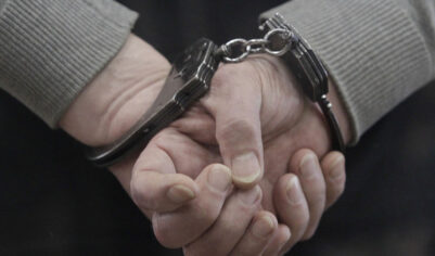 Актера Алексея Яничева задержали в третий раз за два года