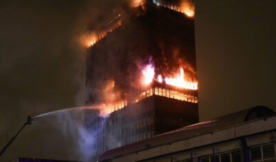 В Загребе масштабный пожар практически полностью уничтожил знаменитый 16-этажный небоскрёб «Весник»