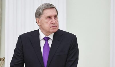 Ушаков: отношения России и США выстраиваются тяжело