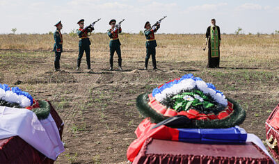 Сестра не вернувшегося с СВО маньяка дала клятву на могиле брата